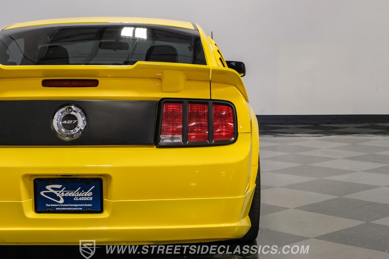 2005 Ford Mustang 26