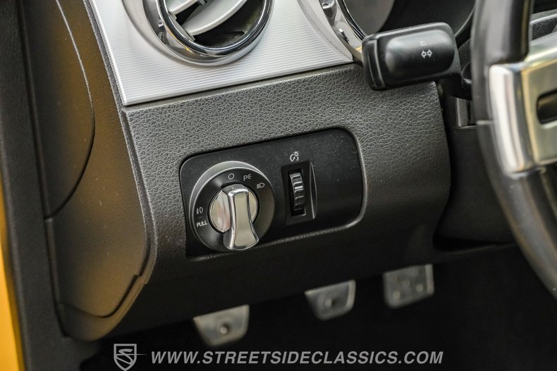 2005 Ford Mustang 56