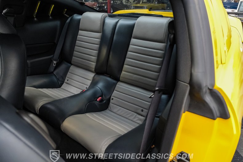 2005 Ford Mustang 67