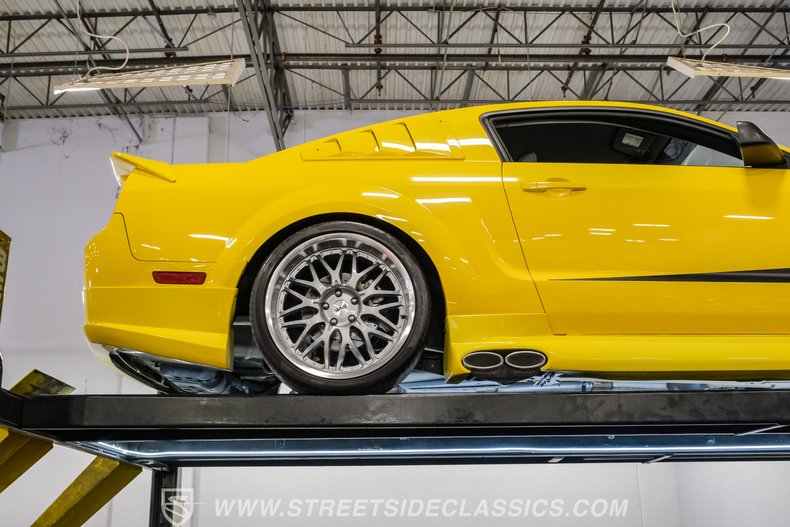 2005 Ford Mustang 99
