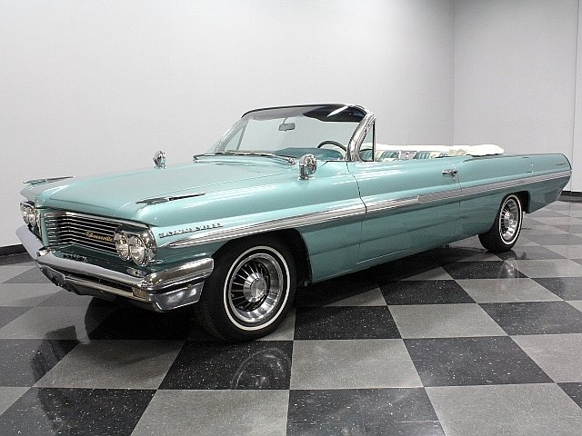 For Sale: 1962 Pontiac Bonneville