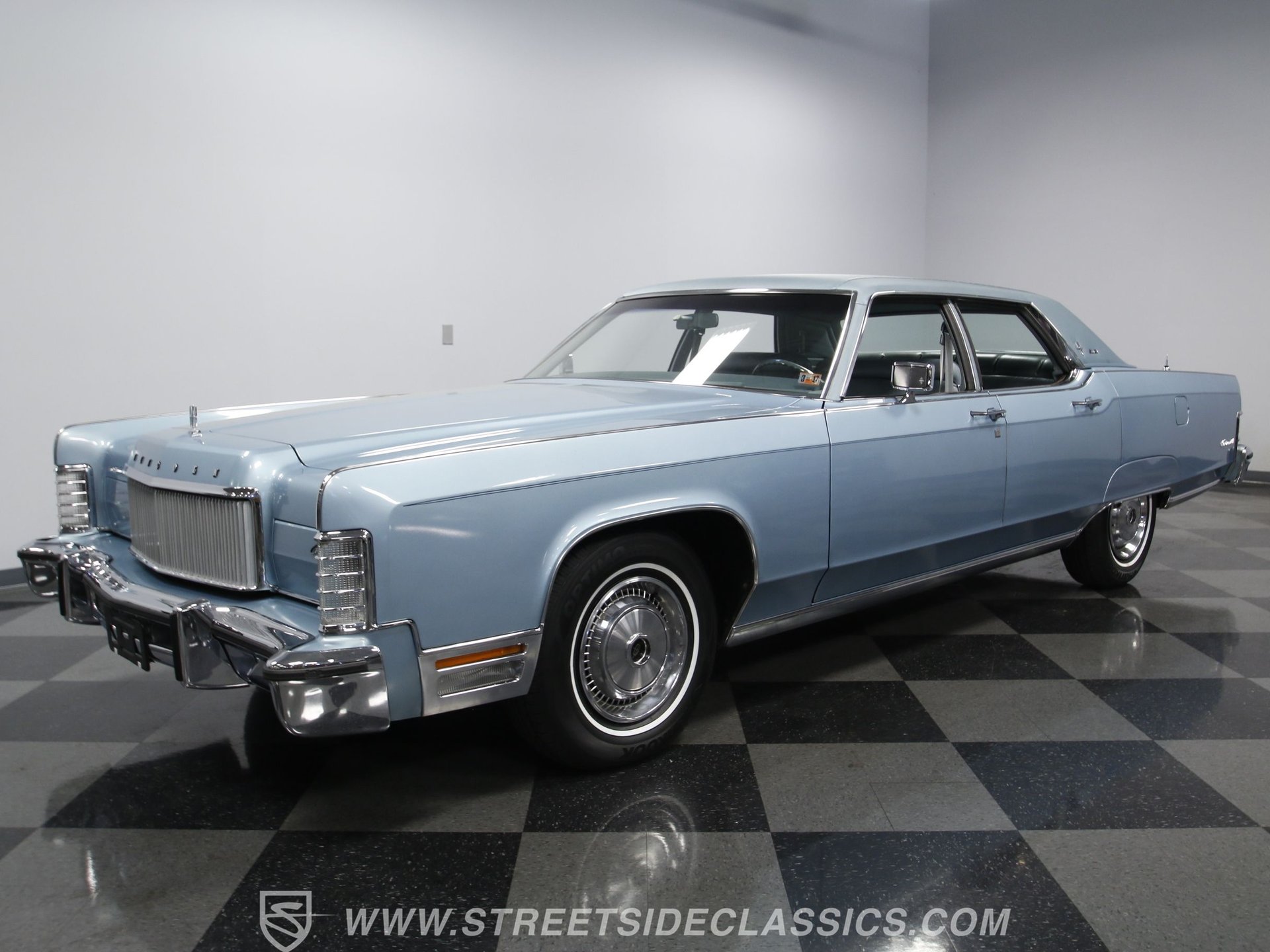 1974 Lincoln Continental | Streetside Classics - The Nation's Trusted ...