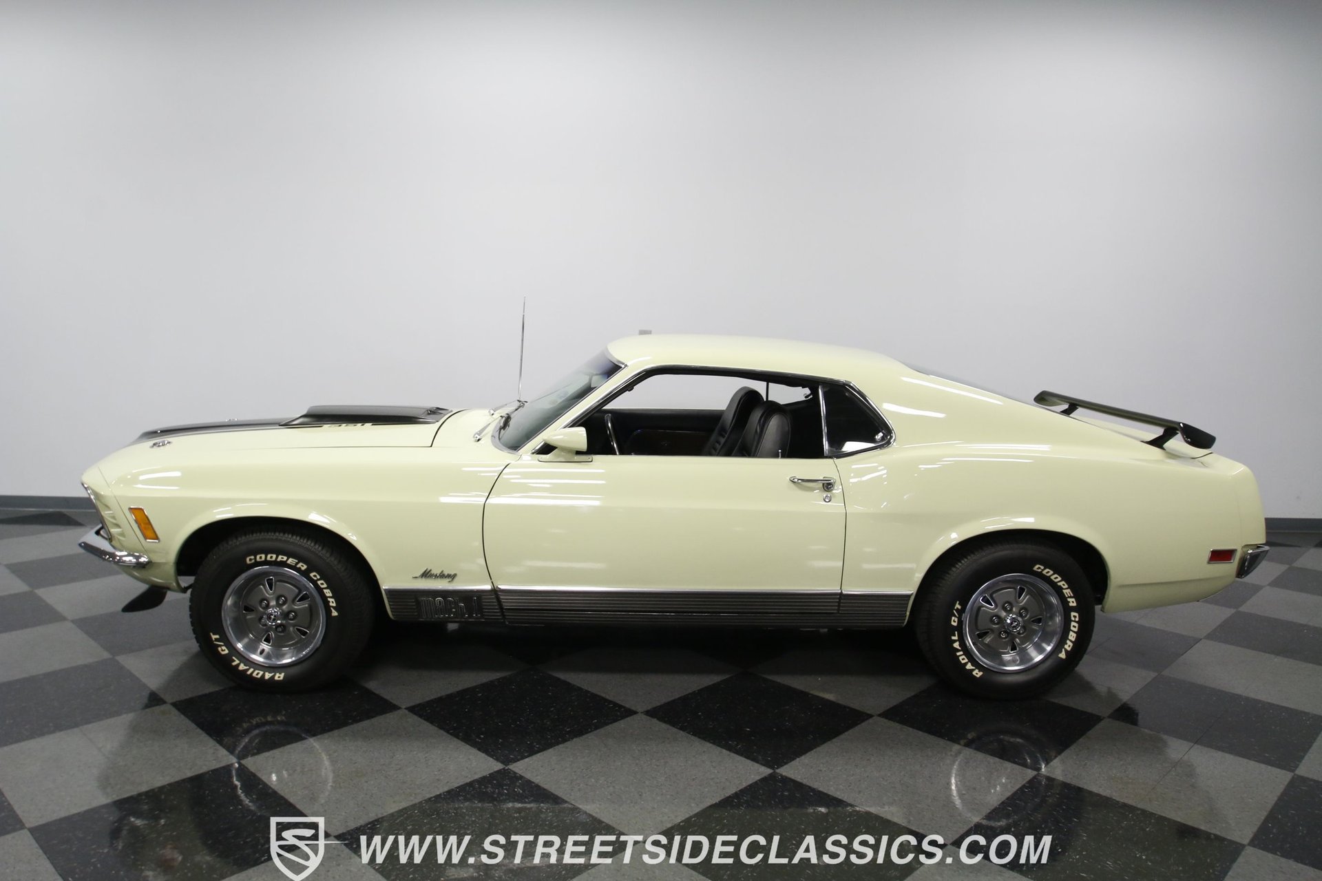 1970 Ford Mustang | Classic Cars for Sale - Streetside Classics