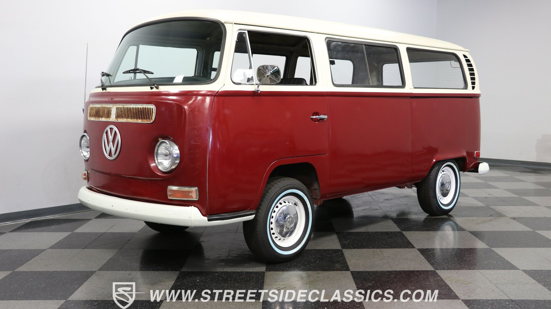 menigte Op de loer liggen Binnen 1971 Volkswagen Type 2 | Classic Cars for Sale - Streetside Classics