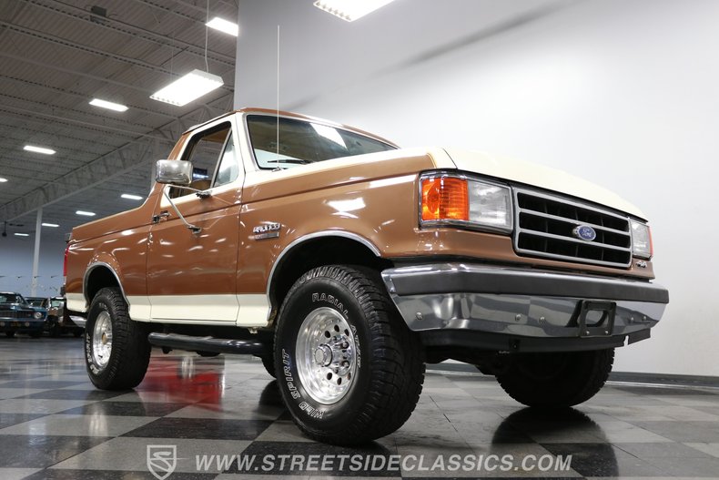 1990 Ford Bronco 35