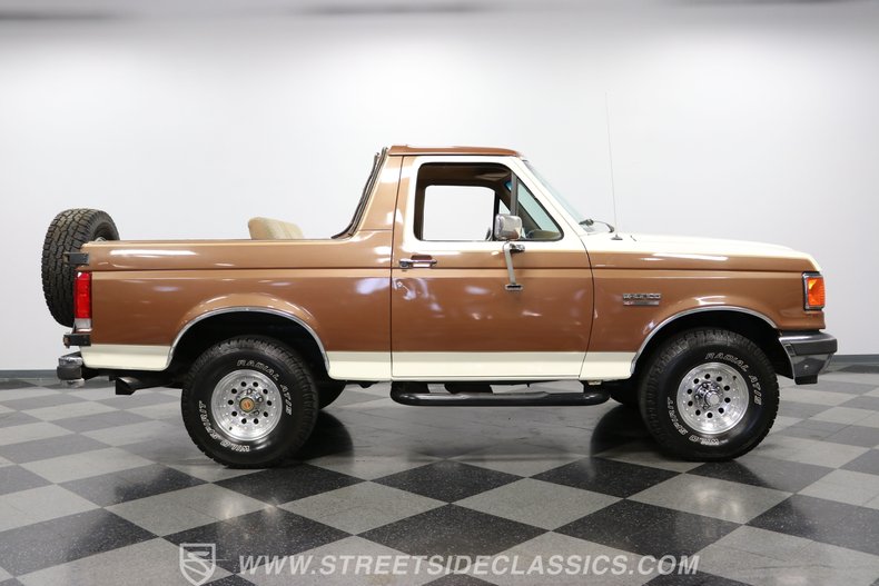 1990 Ford Bronco 32