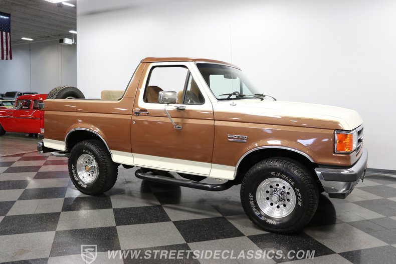 1990 Ford Bronco 16