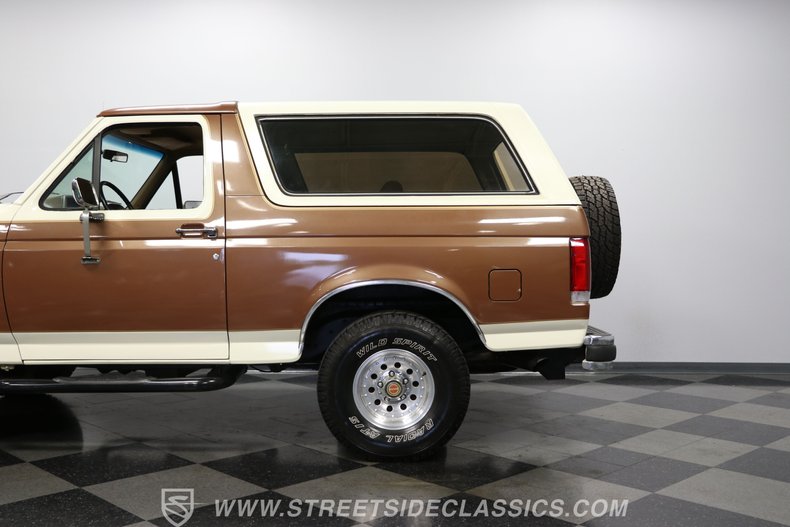 1990 Ford Bronco 26