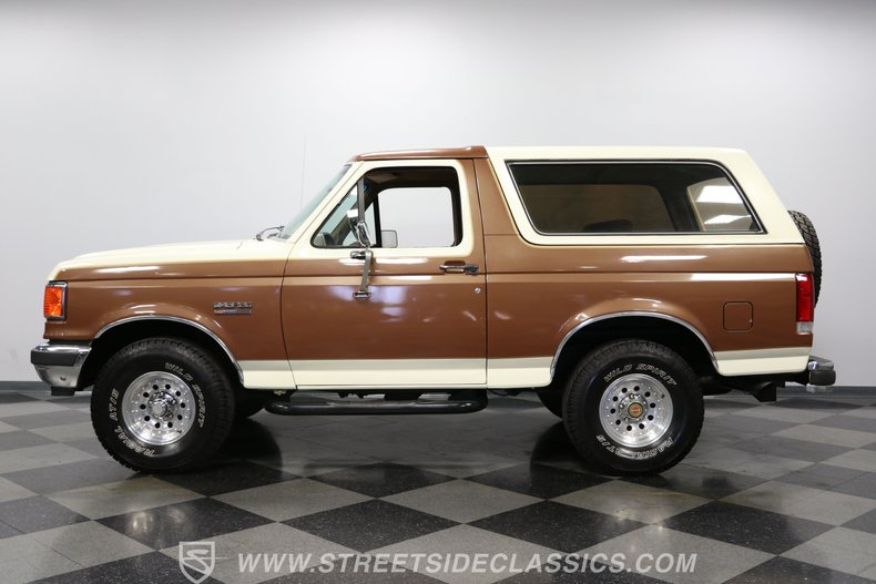 1990 Ford Bronco 24