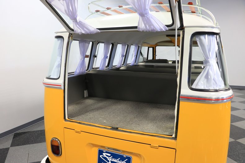 1974 Volkswagen Type 2 15 Window Transporter 42