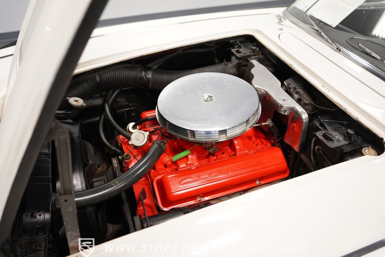 1960 Chevrolet Corvette 37