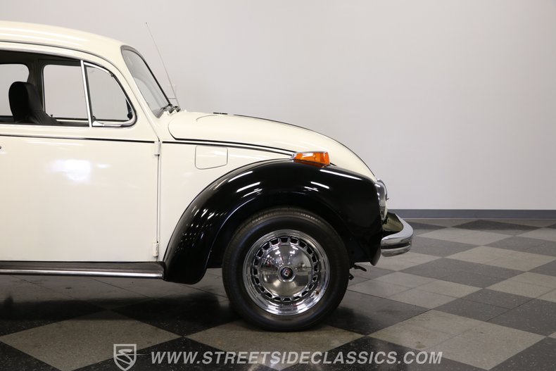1972 Volkswagen Super Beetle 33