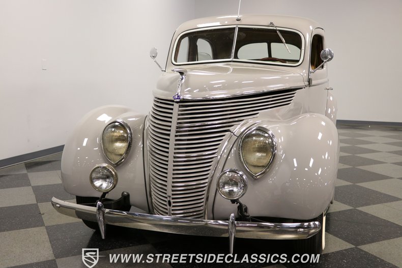 1938 Ford Tudor 22