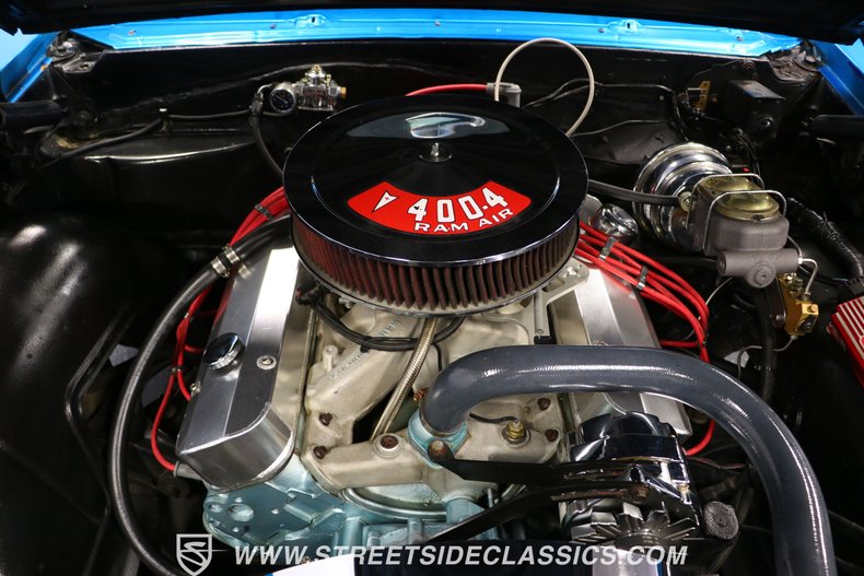 1966 Pontiac GTO 38