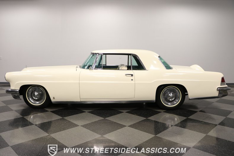 1956 Lincoln Continental 7