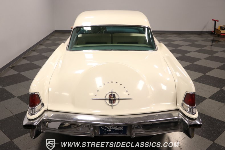1956 Lincoln Continental 28