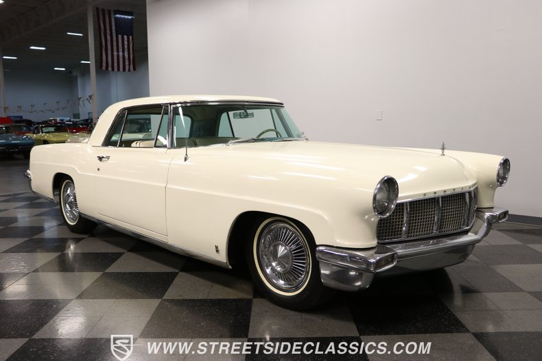 1956 Lincoln Continental 17