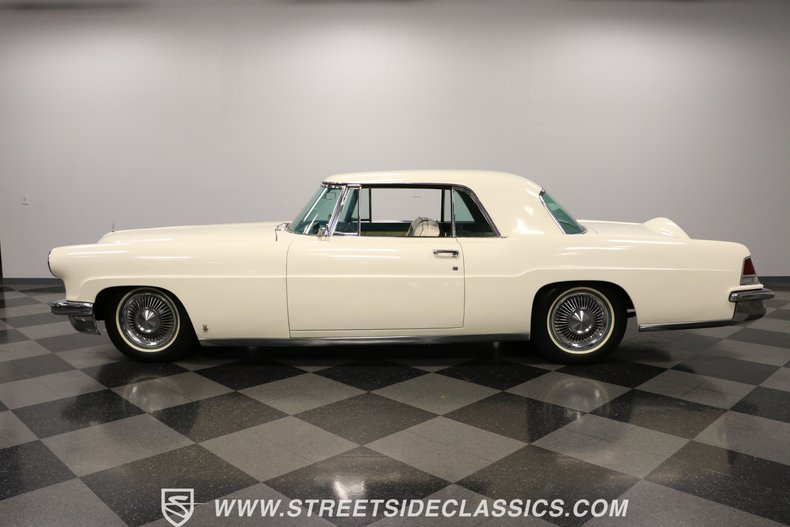 1956 Lincoln Continental 2
