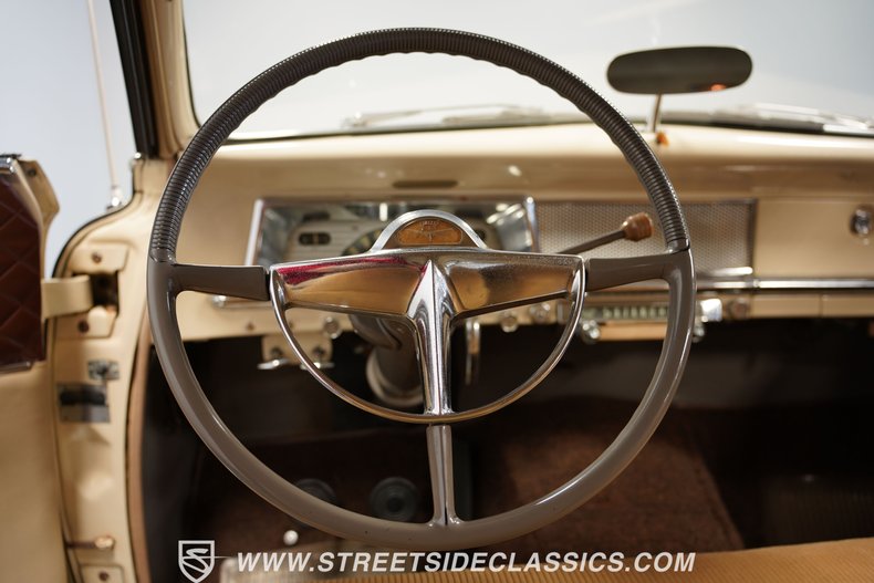 1952 Studebaker Champion 43