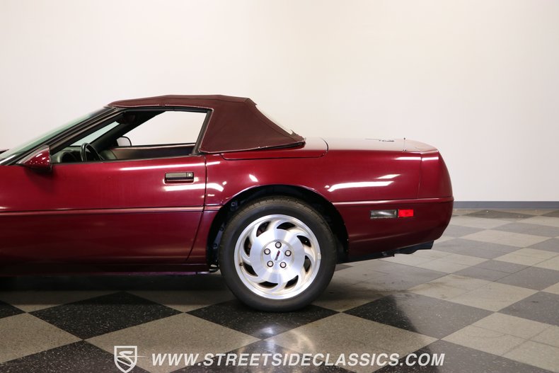 1993 Chevrolet Corvette 25