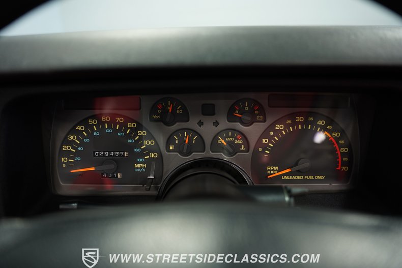 1992 Chevrolet Camaro RS 25th Anniversary Heritage Edition Convertible 44