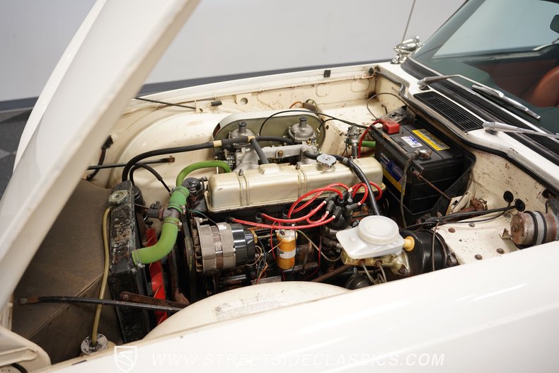 1972 Triumph TR6 3