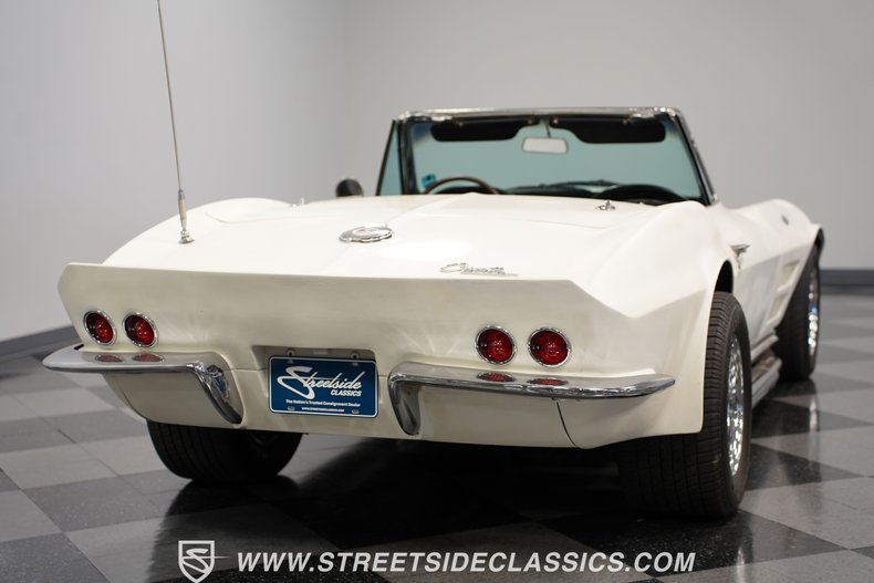 1964 Chevrolet Corvette 30