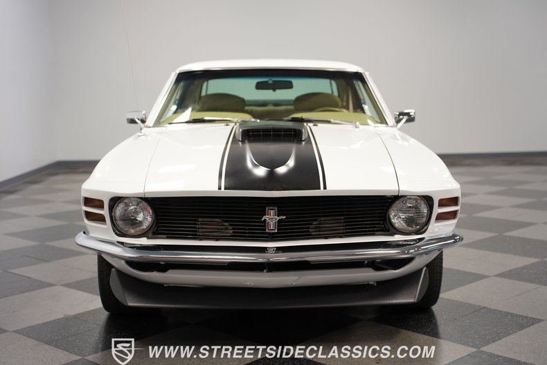 1970 Ford Mustang Restomod 19