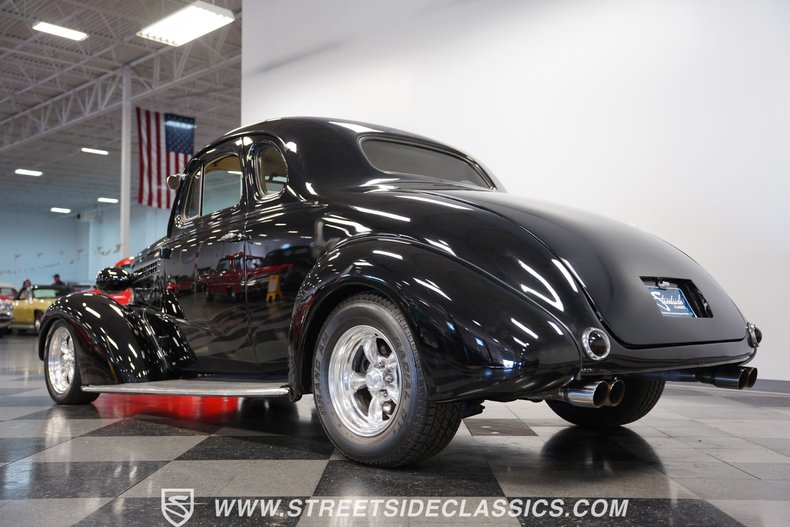 1938 Chevrolet Coupe 26