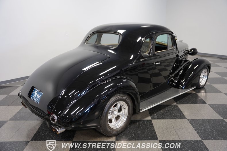 1938 Chevrolet Coupe 29
