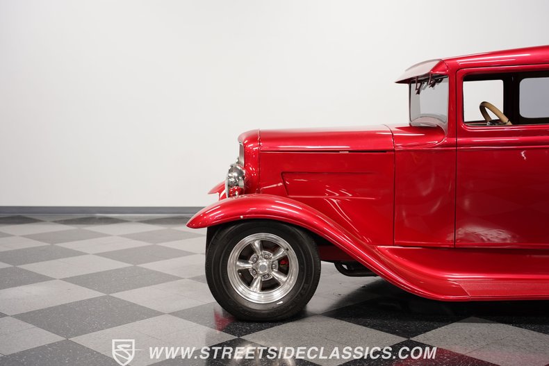 1932 Ford Pickup 24