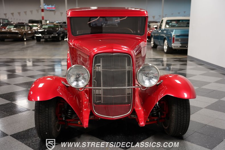 1932 Ford Pickup 18