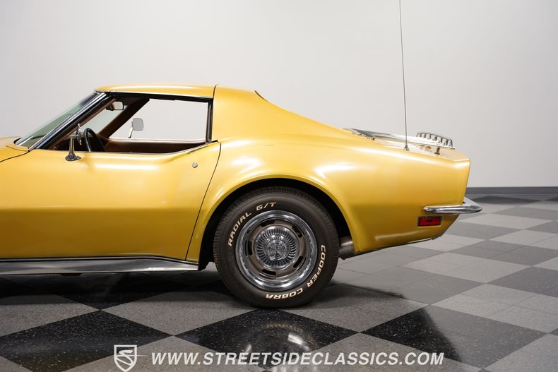 1972 Chevrolet Corvette 25