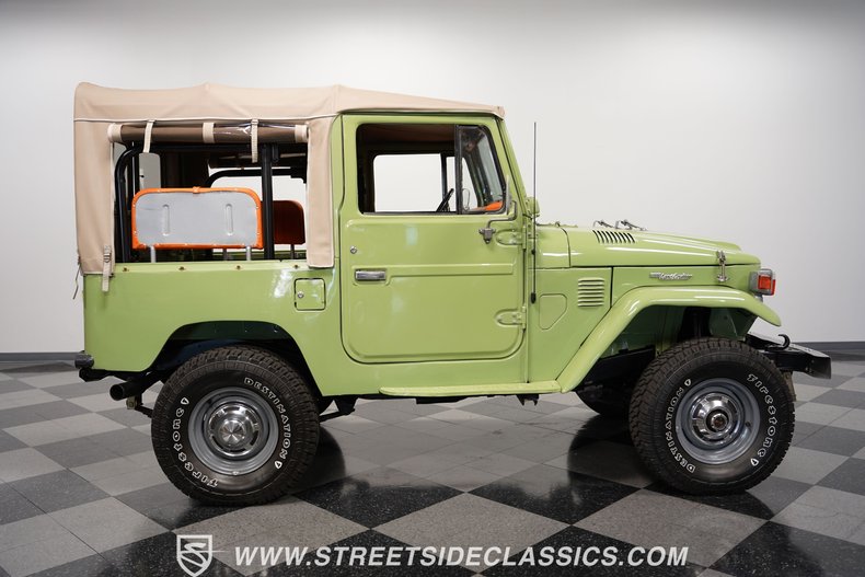 1965 Toyota Land Cruiser 15