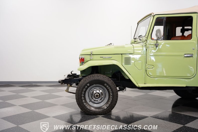 1965 Toyota Land Cruiser 24