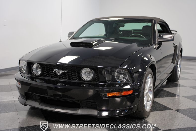 2009 Ford Mustang 20