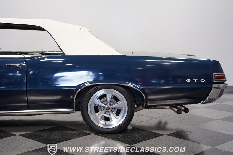 1965 Pontiac LeMans 25
