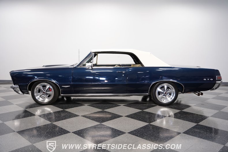 1965 Pontiac LeMans 2