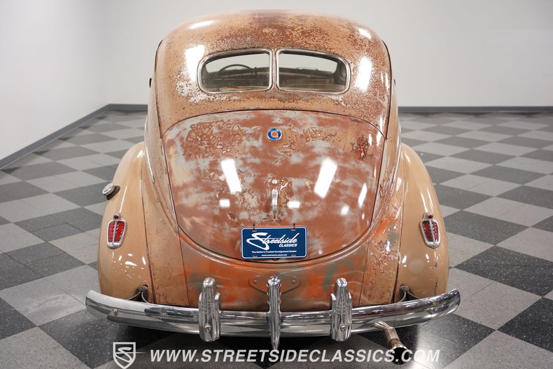 1939 Chrysler Royal 28
