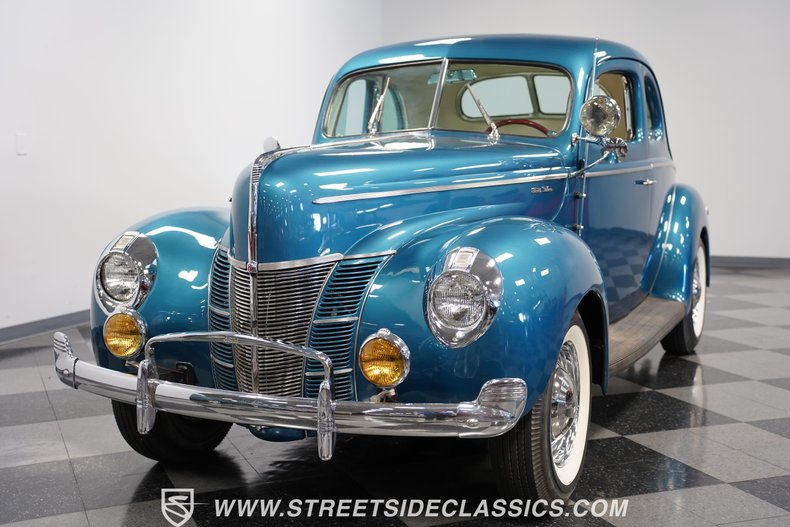 1940 Ford Deluxe 20