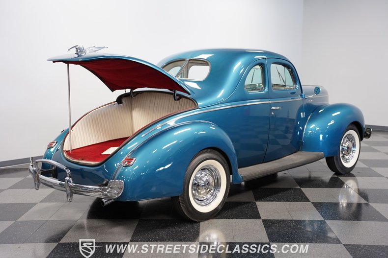 1940 Ford Deluxe 56