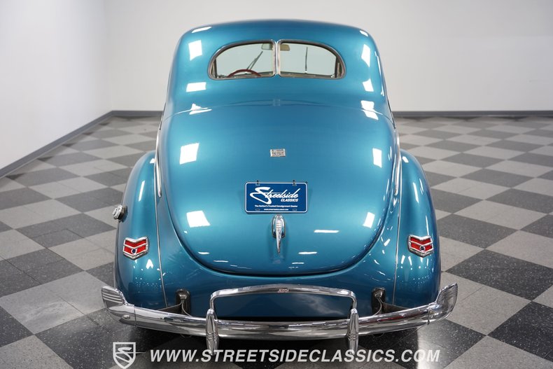 1940 Ford Deluxe 28