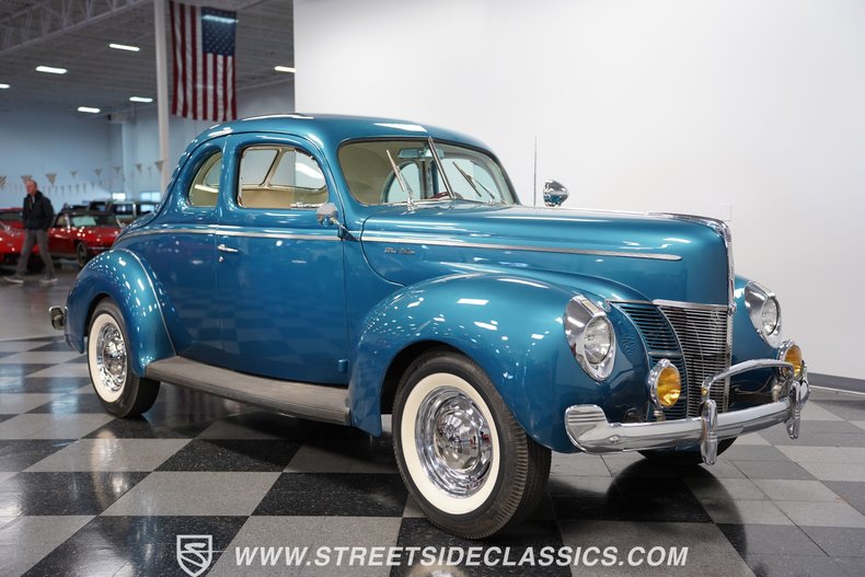 1940 Ford Deluxe 17