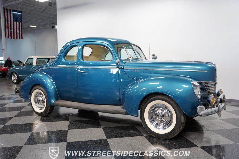 1940 Ford Deluxe 16