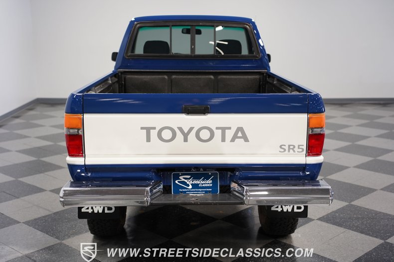 1984 Toyota Pickup SR5 4X4 28