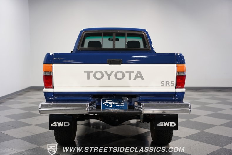 1984 Toyota Pickup SR5 4X4 11