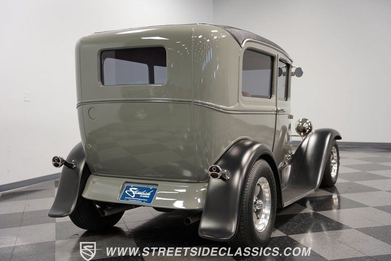 1930 Ford Model A 12