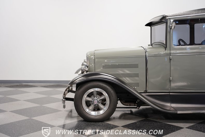 1930 Ford Model A 24