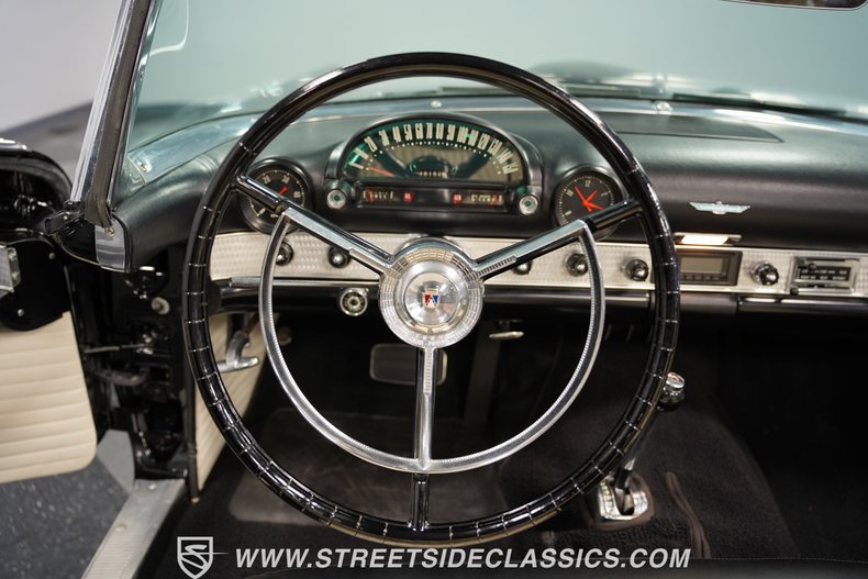 1956 Ford Thunderbird 43