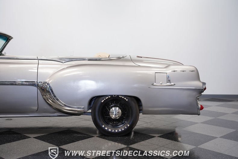 1954 Pontiac Star Chief 25